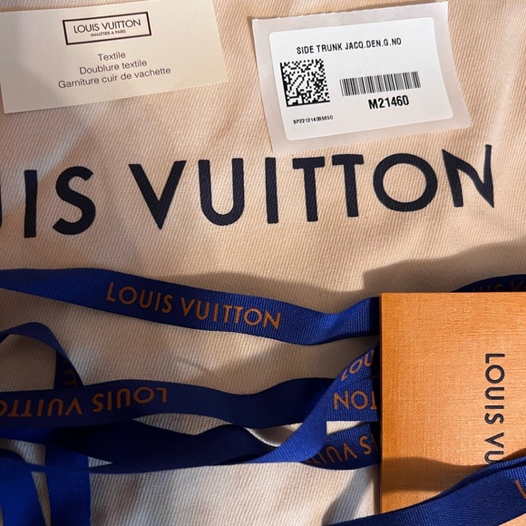 Louis Vuitton Side Trunk - Picture 10 of 11